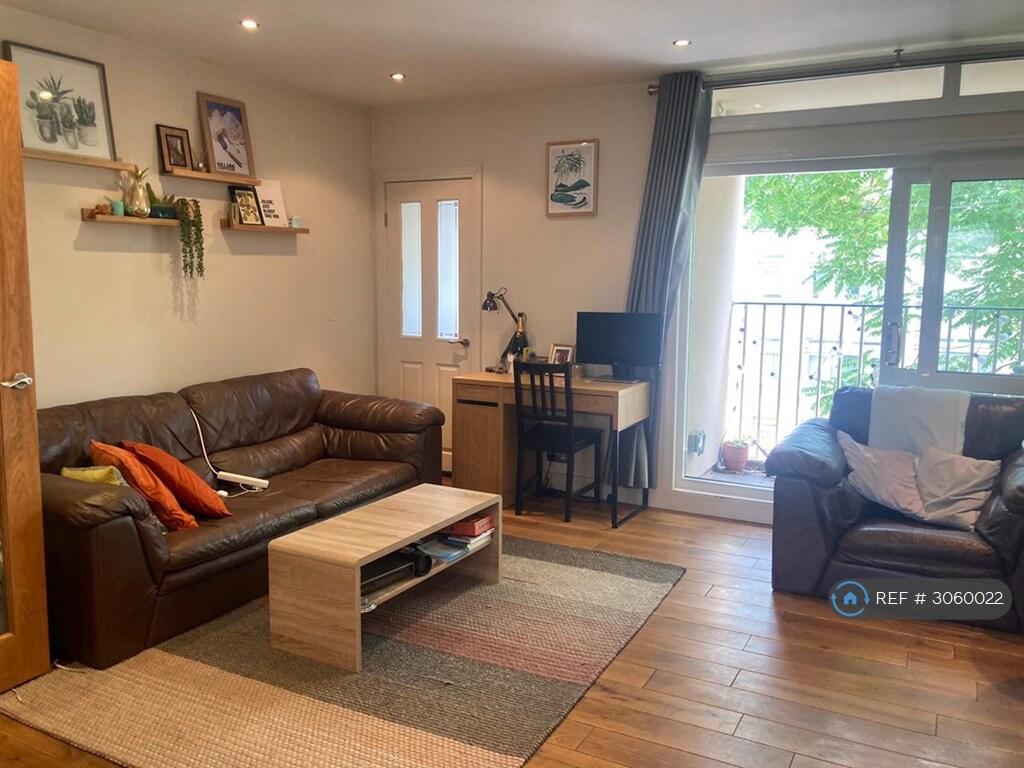 Main image of property: Cedars Road, London, SW4
