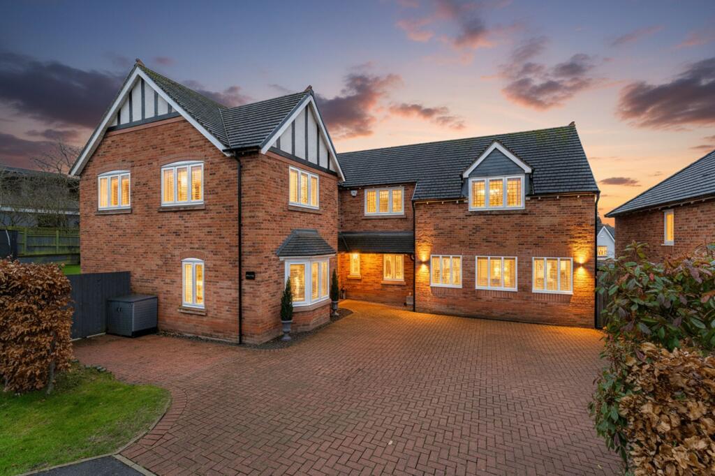 Main image of property: Birch Hill, Willington Lane, Kelsall CW6 0PP