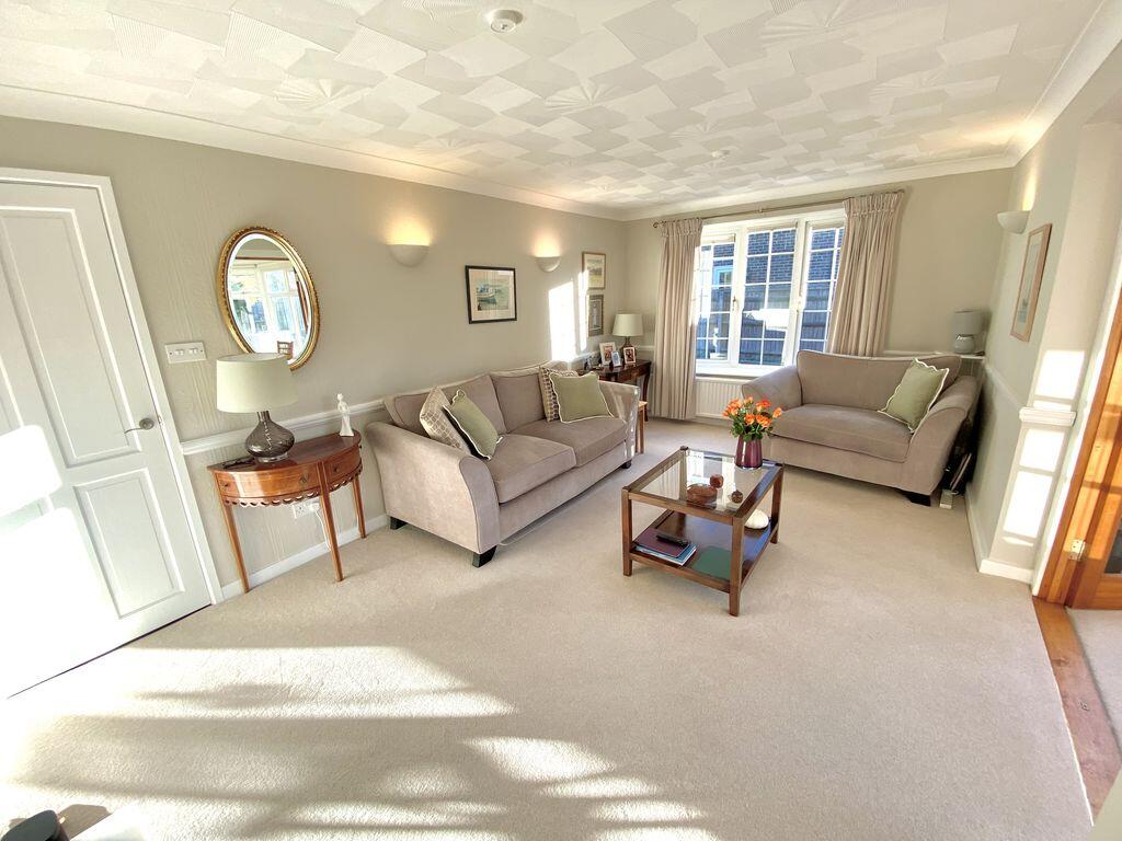House in Portsmouth - View 4