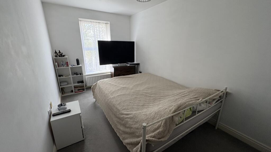 Apartment in Trowbridge - More