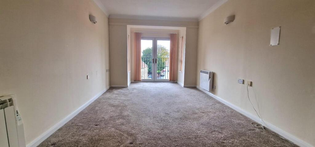 26, All Saints Court photo 3