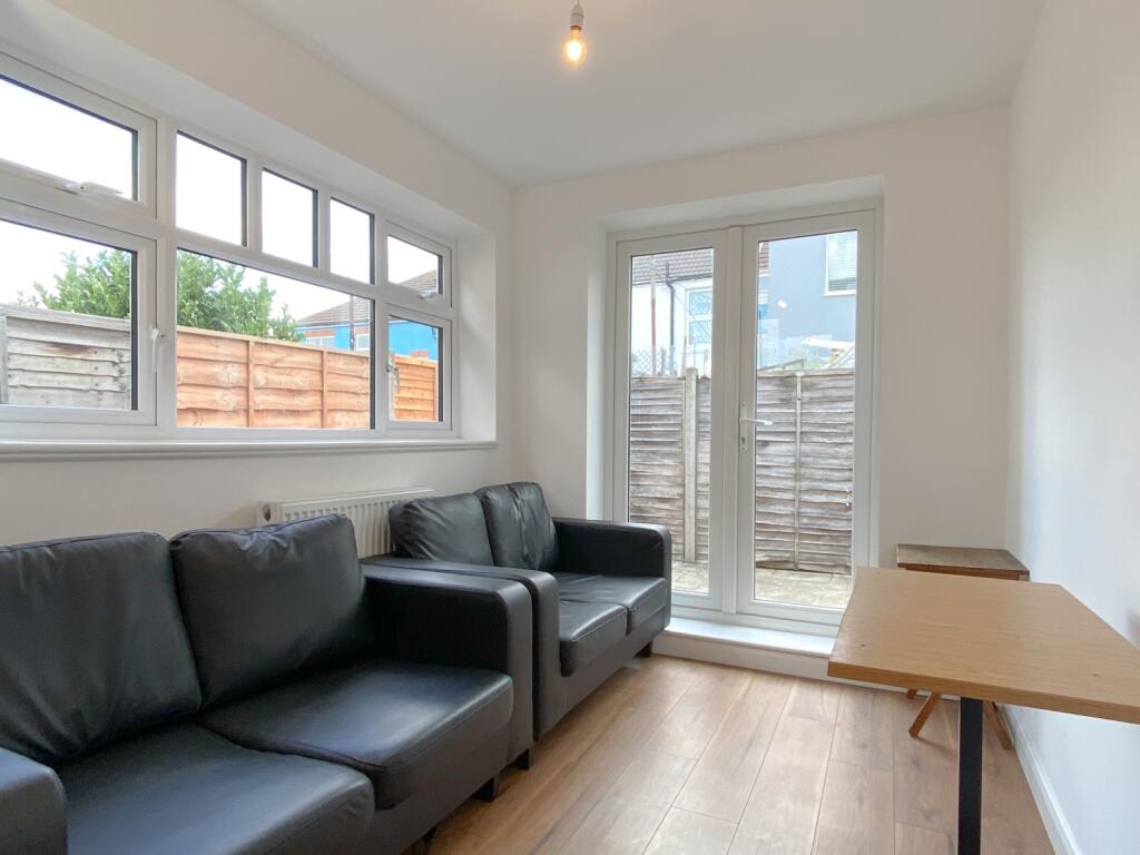 House in Brighton - View 3