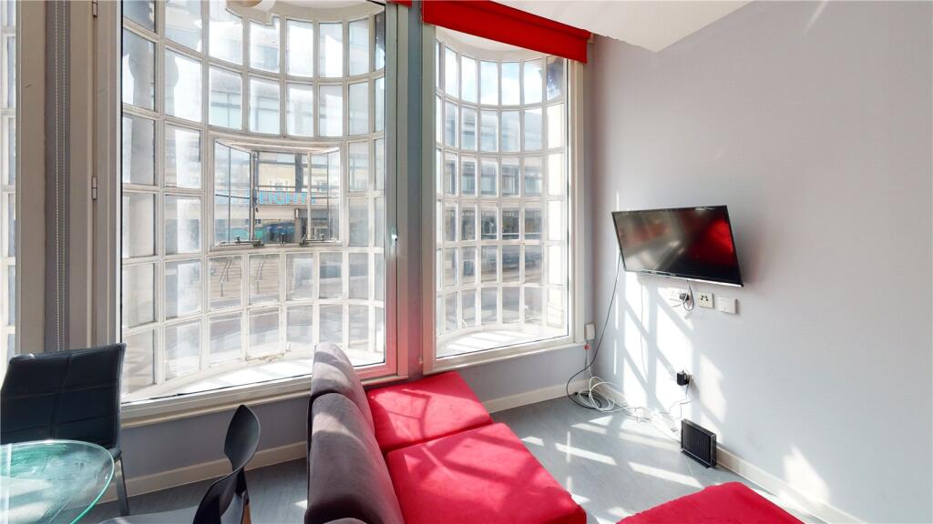 The Triangle (Flat 1), Clifton, Bristol, BS8