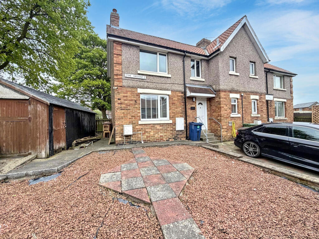 Main image of property: The Crescent, Philadelphia, Houghton Le Spring, Tyne and Wear, DH4 4SY