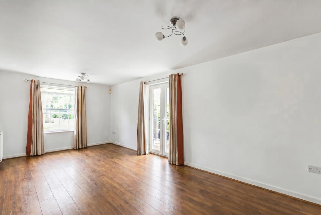 Apartment in Welwyn Hatfield, The Ryde, Hatfield Hyde - View 2
