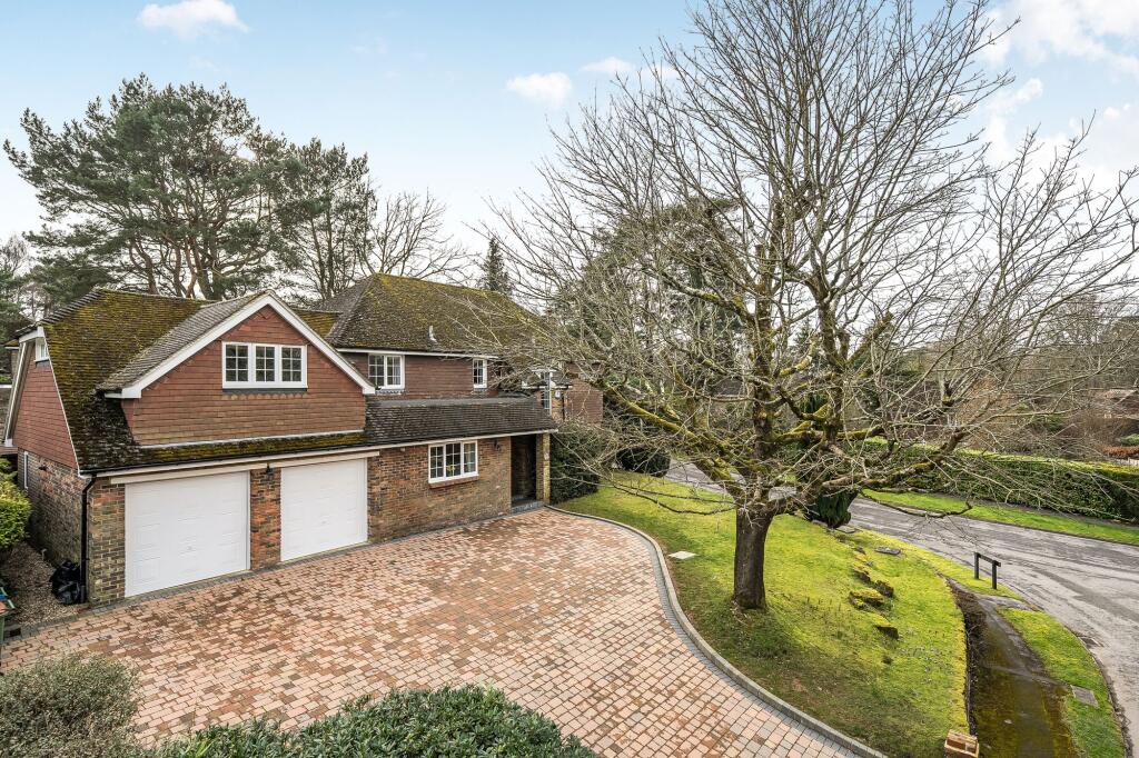 Main image of property: Chestnut Close, Storrington, RH20