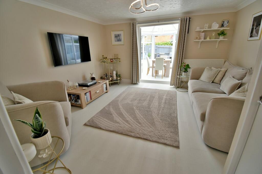 Saffron Way, Bournemouth, BH11 - View 3