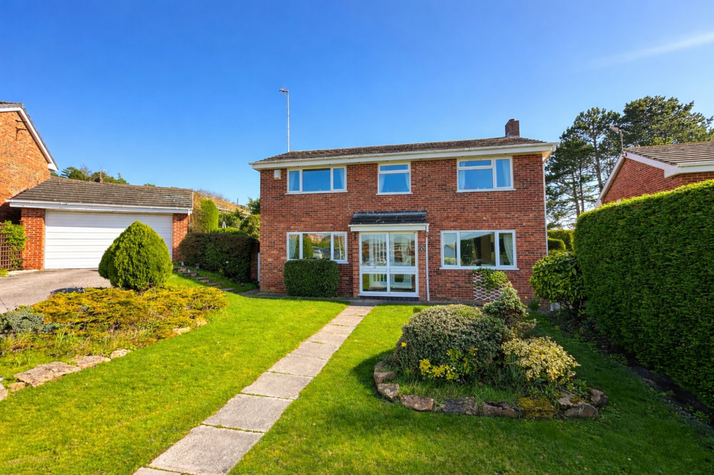 Main image of property: Carisbrooke Close, Wirral, CH48