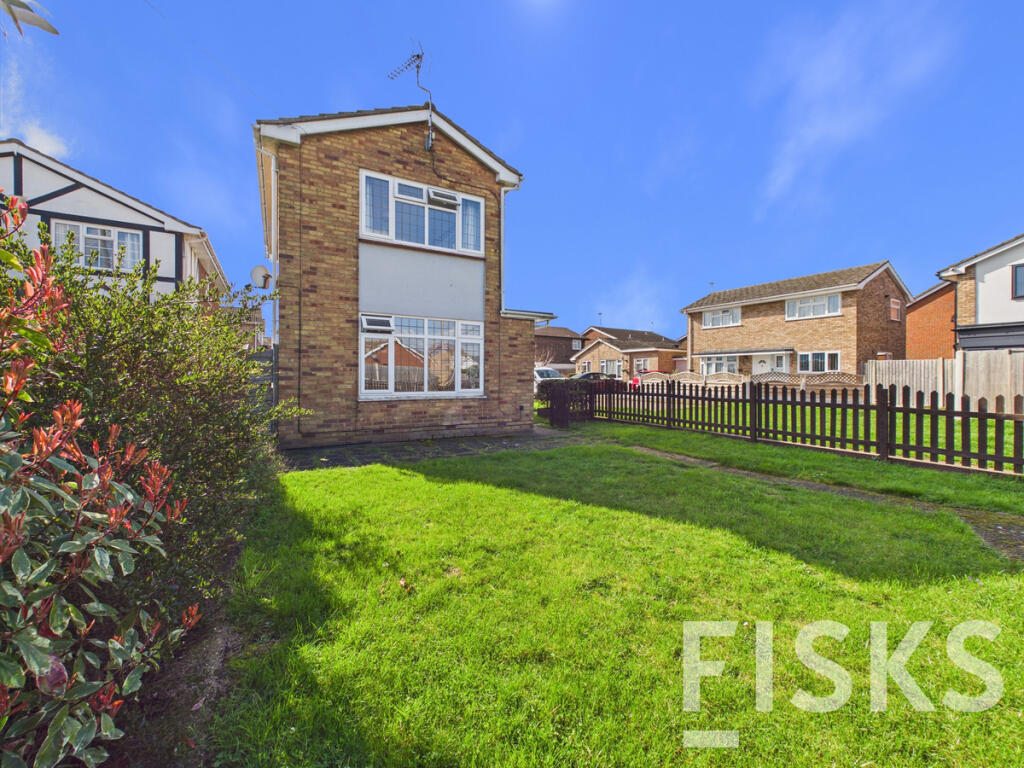 Main image of property: Farm Road, Canvey Island, SS8