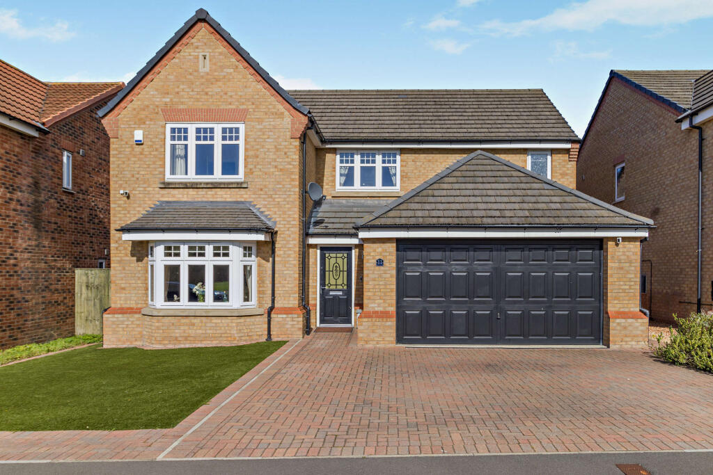 Main image of property: Longwall Road, Pontefract, West Yorkshire