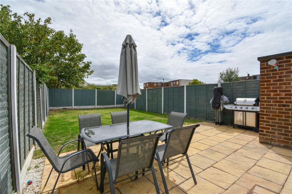 Tern Way, Moreton, Wirral photo 3