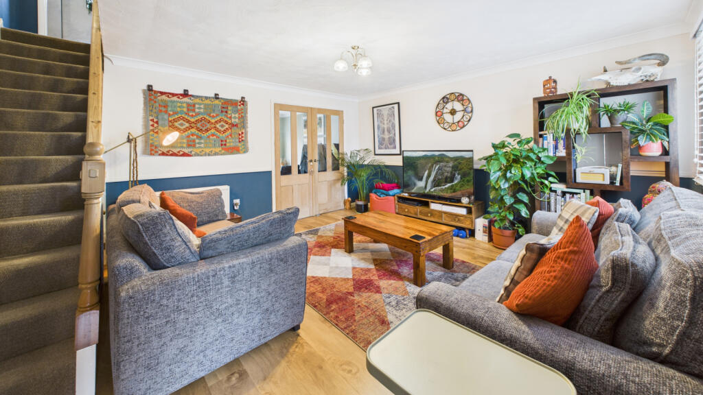 Farmers Court, Crowlas, Penzance, TR20 8EN photo 2