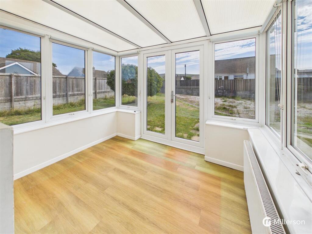 House in Truro, Carn Brea - View 4