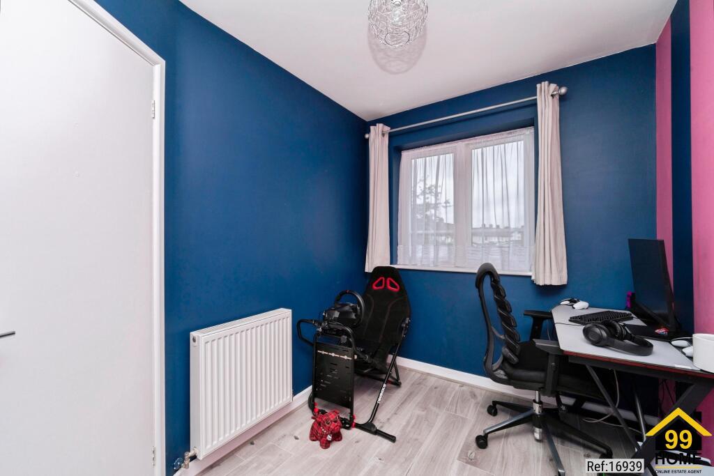 House in Southall - View 5