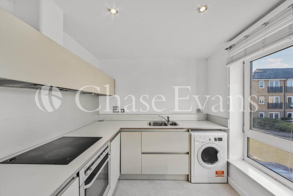 Apartment in London - View 4