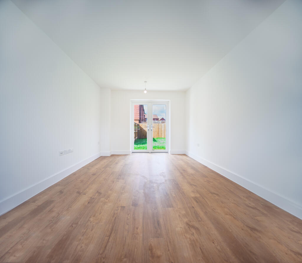 House in Tonbridge - More