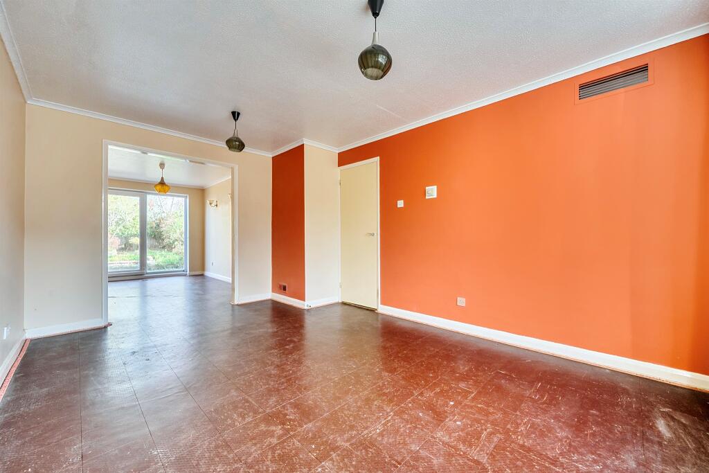 House in Bray, Windsor and Maidenhead - View 4