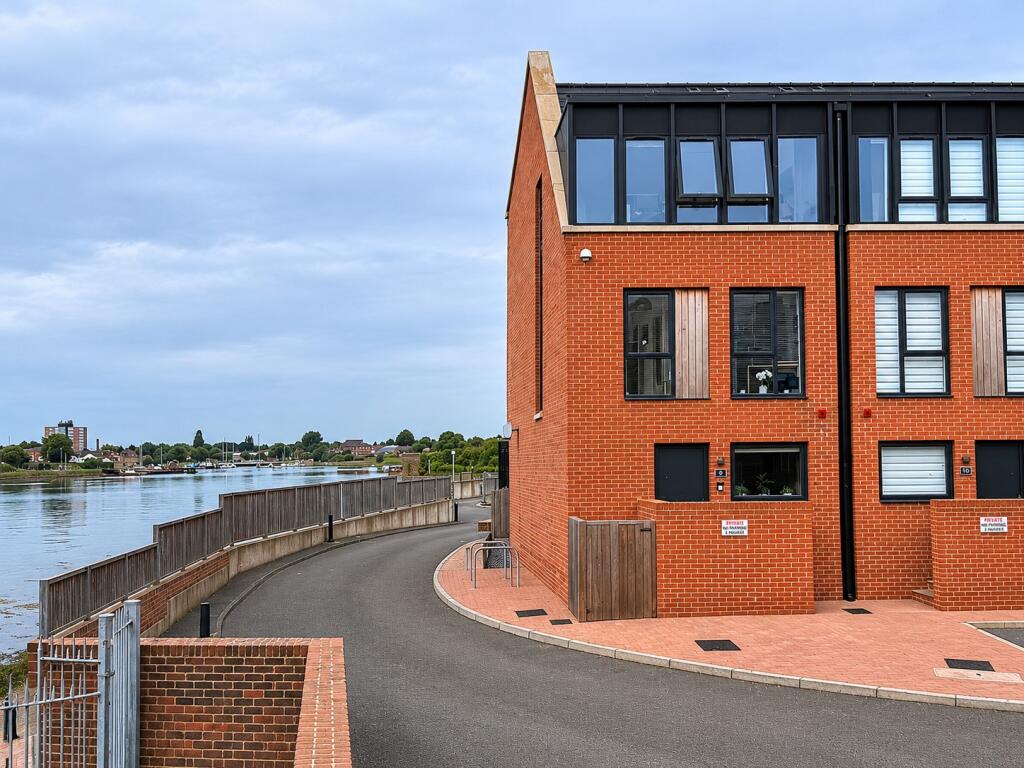 Main image of property: Searle Drive, Gosport