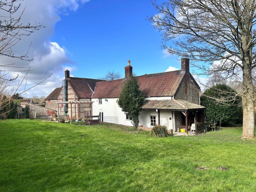 Cross Keys Inn, Lyes Green, Corsley, Warminster, BA12 - View 2
