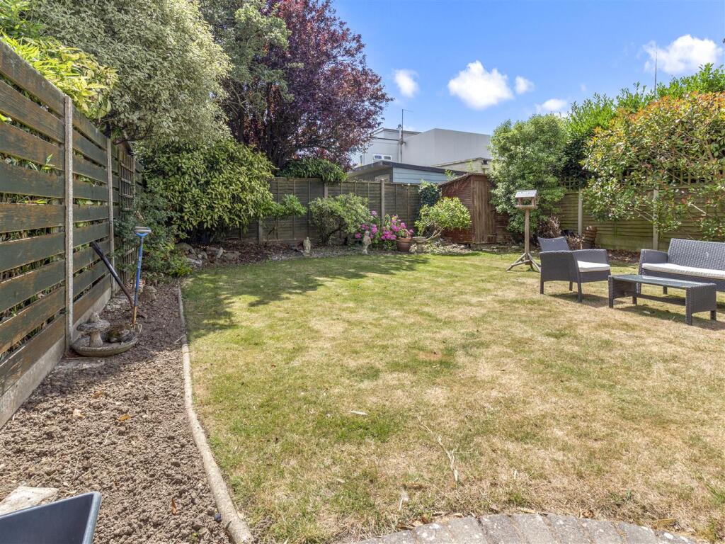 House in Worthing, West Sussex - More