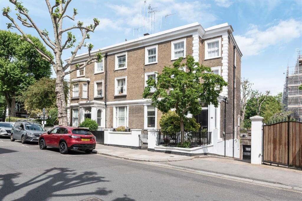 Main image of property: Porchester Terrace North, Hyde Park