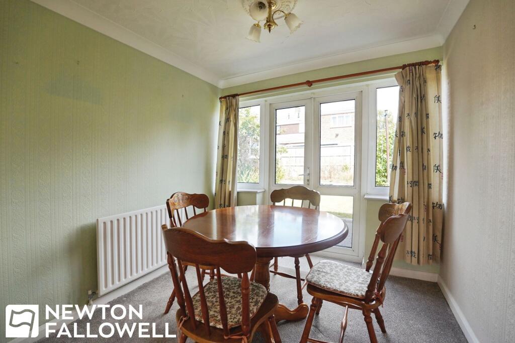 House in Retford, Newtown - More