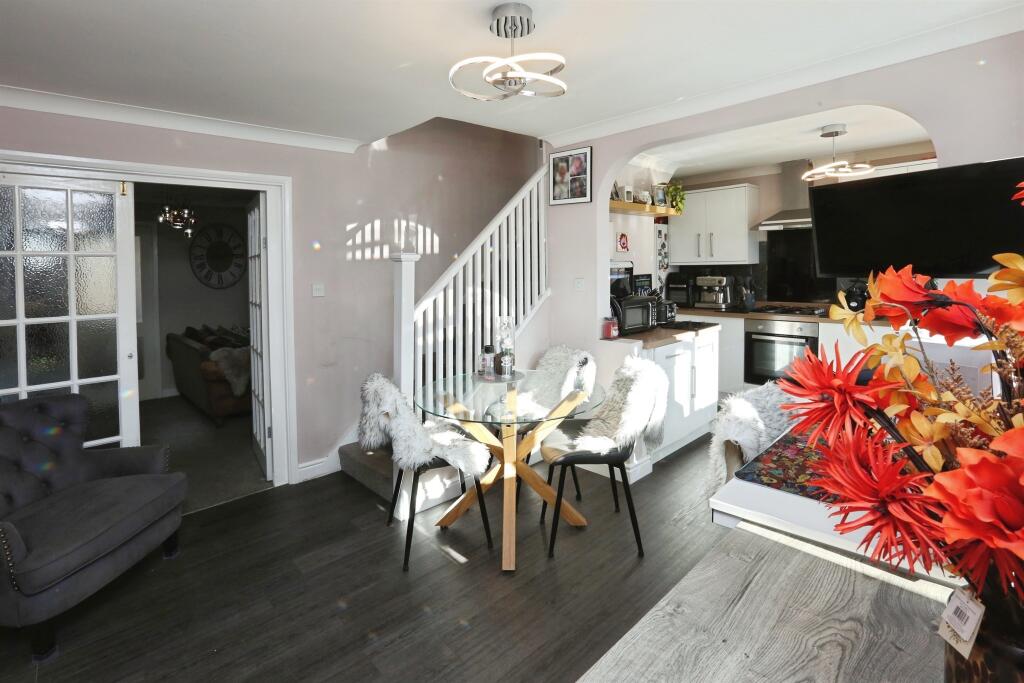 House in Portsmouth - View 5