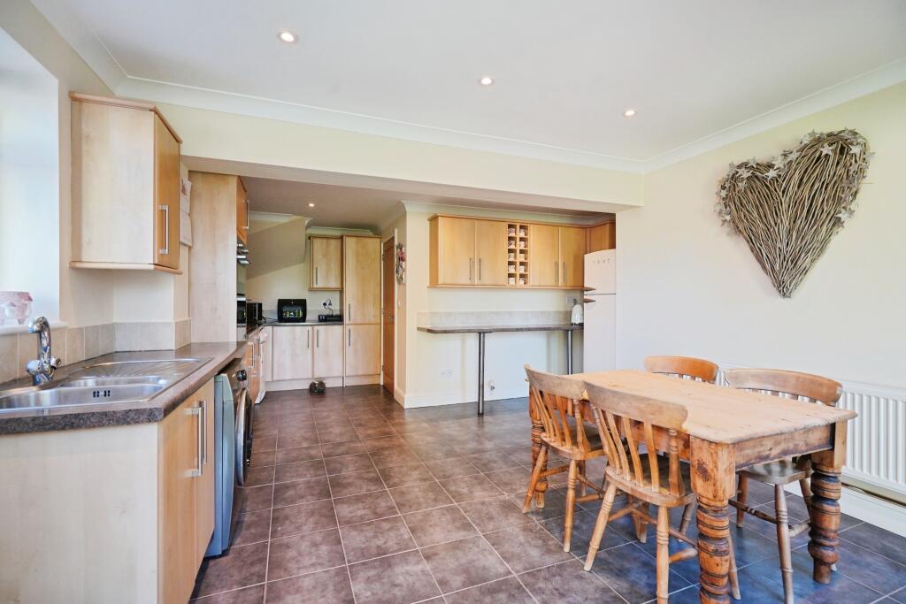 House in North West Leicestershire, Ashby de la Zouch - More