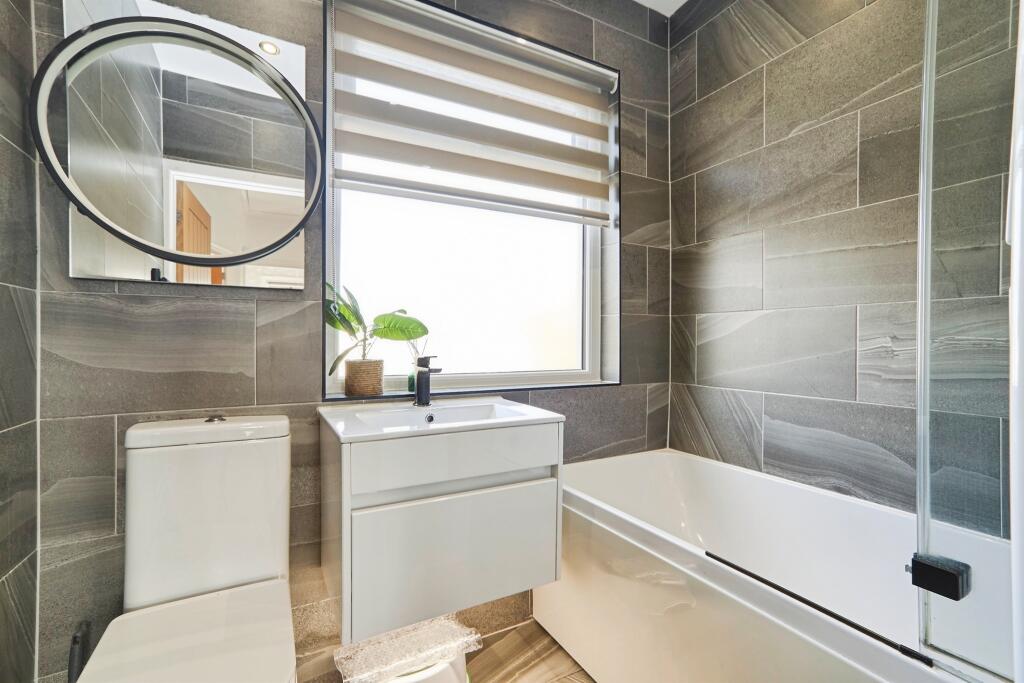 Additional image 12 of Hinchliffe Avenue, Baildon, Shipley