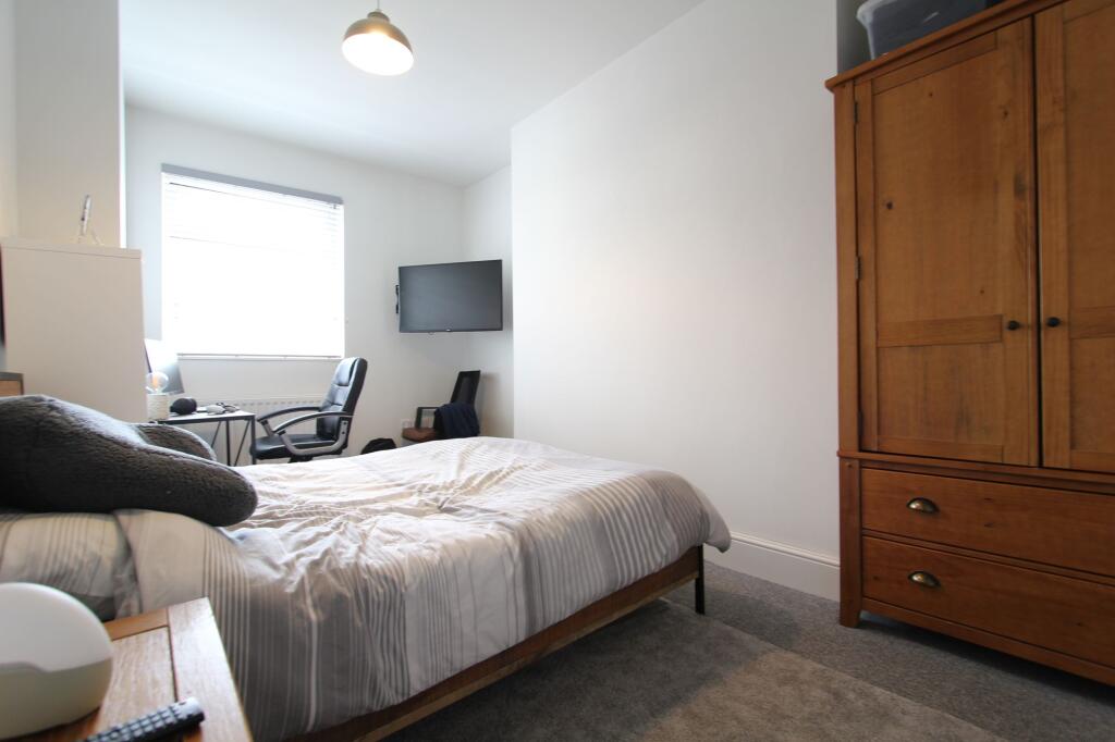 Apartment in Sheffield - View 4