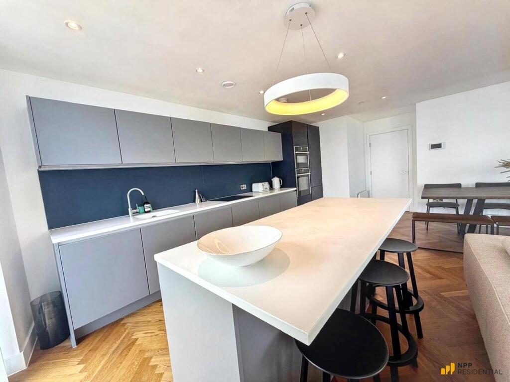 Apartment in Manchester - View 5