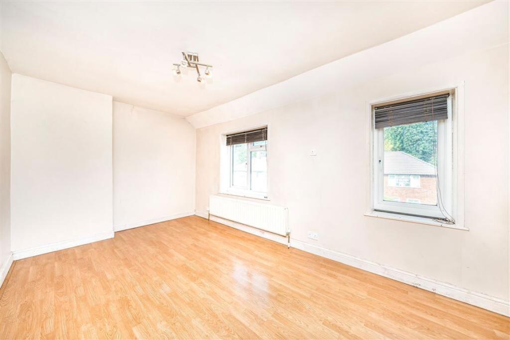 House in London - View 5