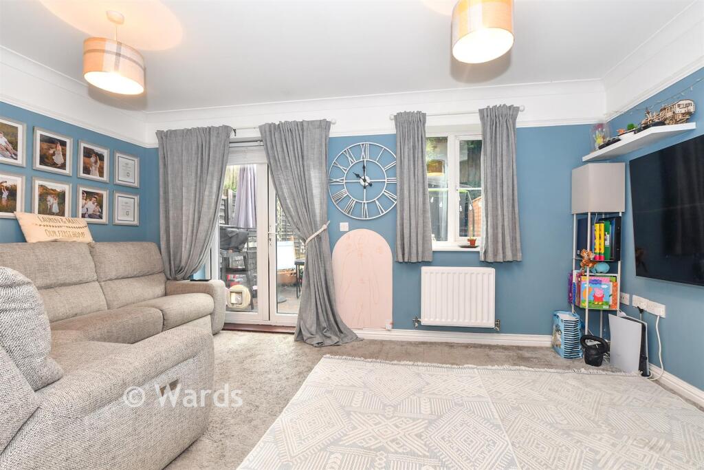 House in Swale, The Orchards, Faversham - More