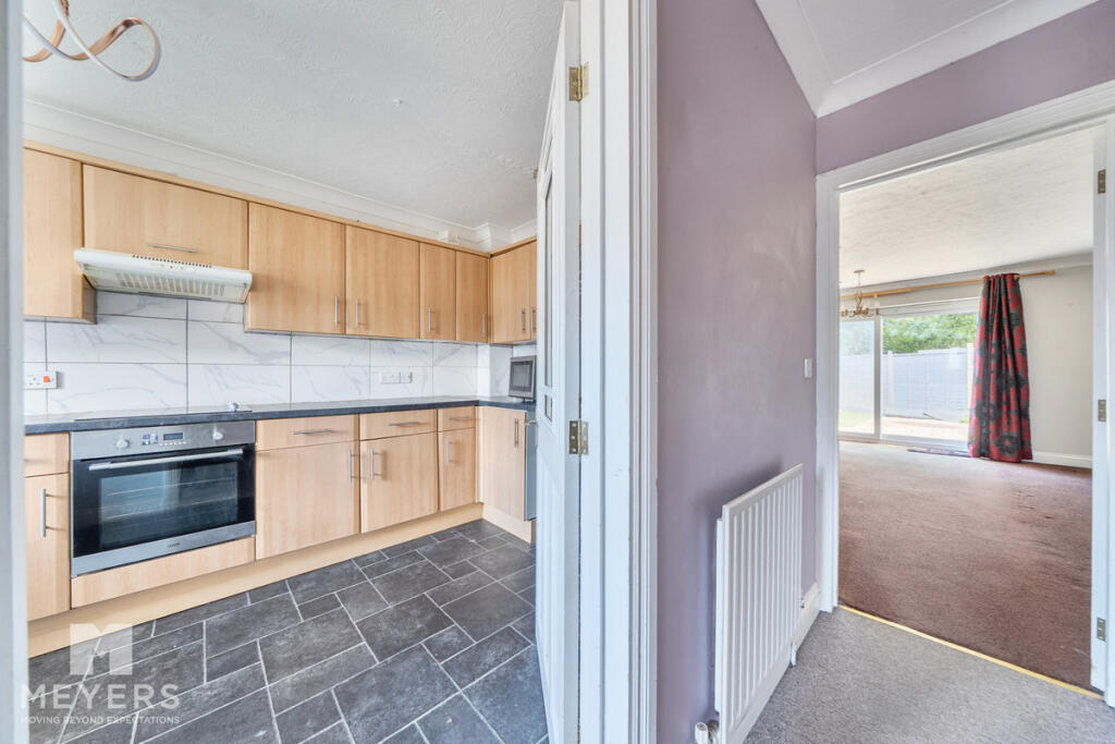 Windsor Close, Wareham, BH20 6 photo 4
