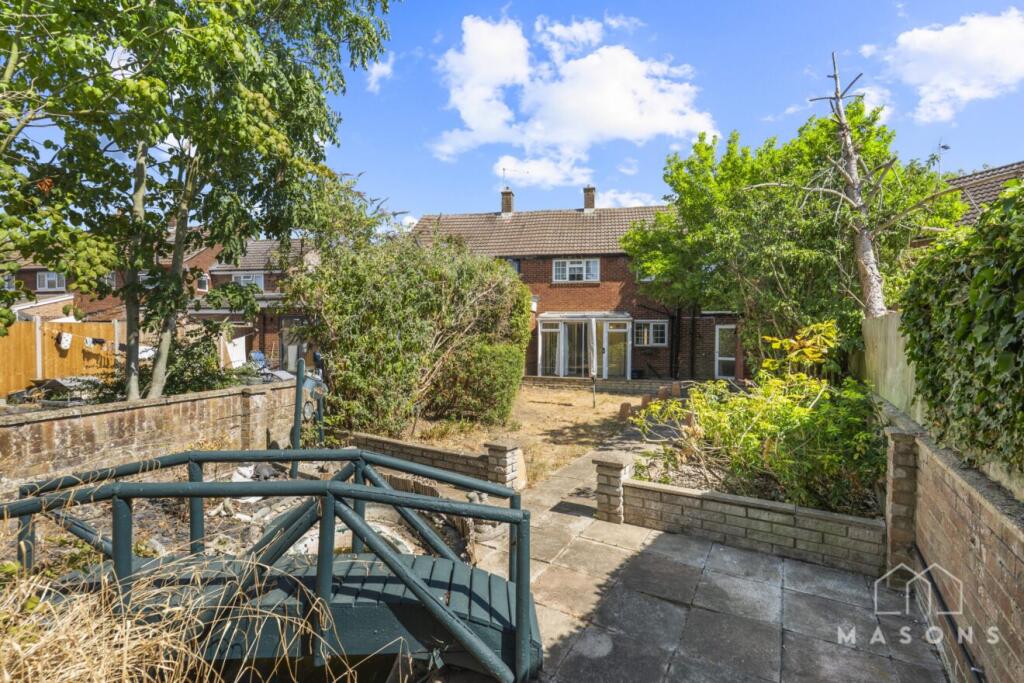 House in St Albans, Colney Heath - View 2