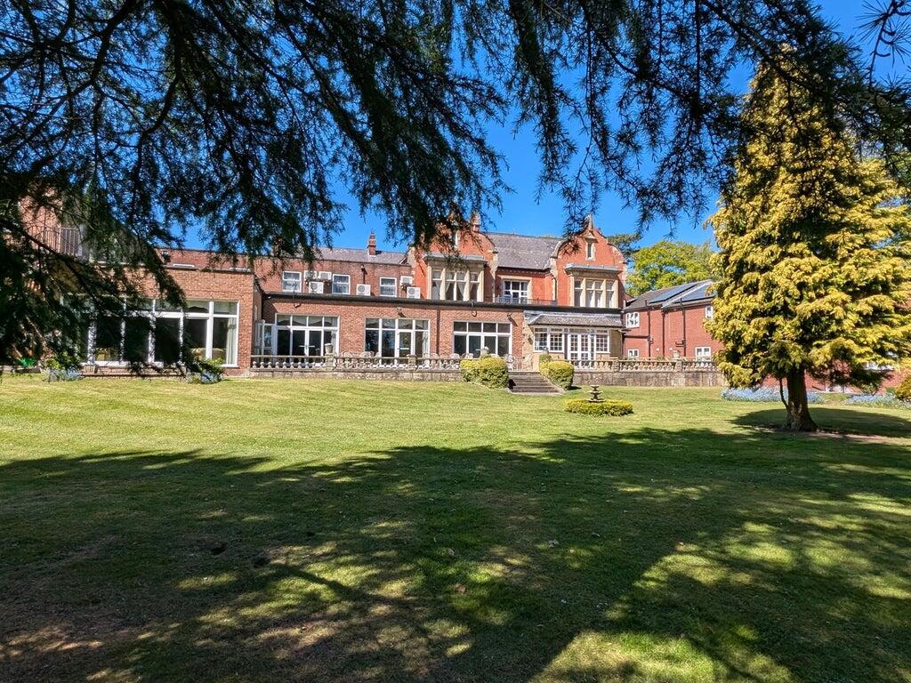 Main image of property: Oaklands Hall Hotel, Barton Street, Laceby, Grimsby, DN37 7LF