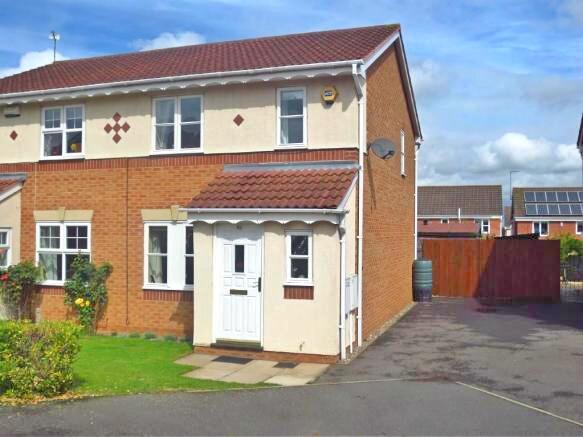 Main image of property: Skylark Close, Bingham, Nottingham