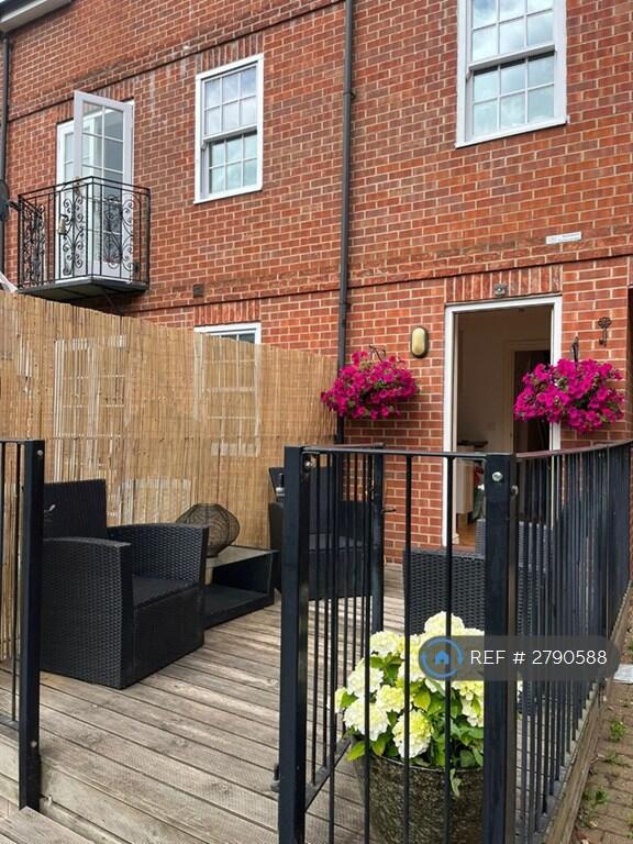 Main image of property: Cherwell Wharf, Banbury, OX16