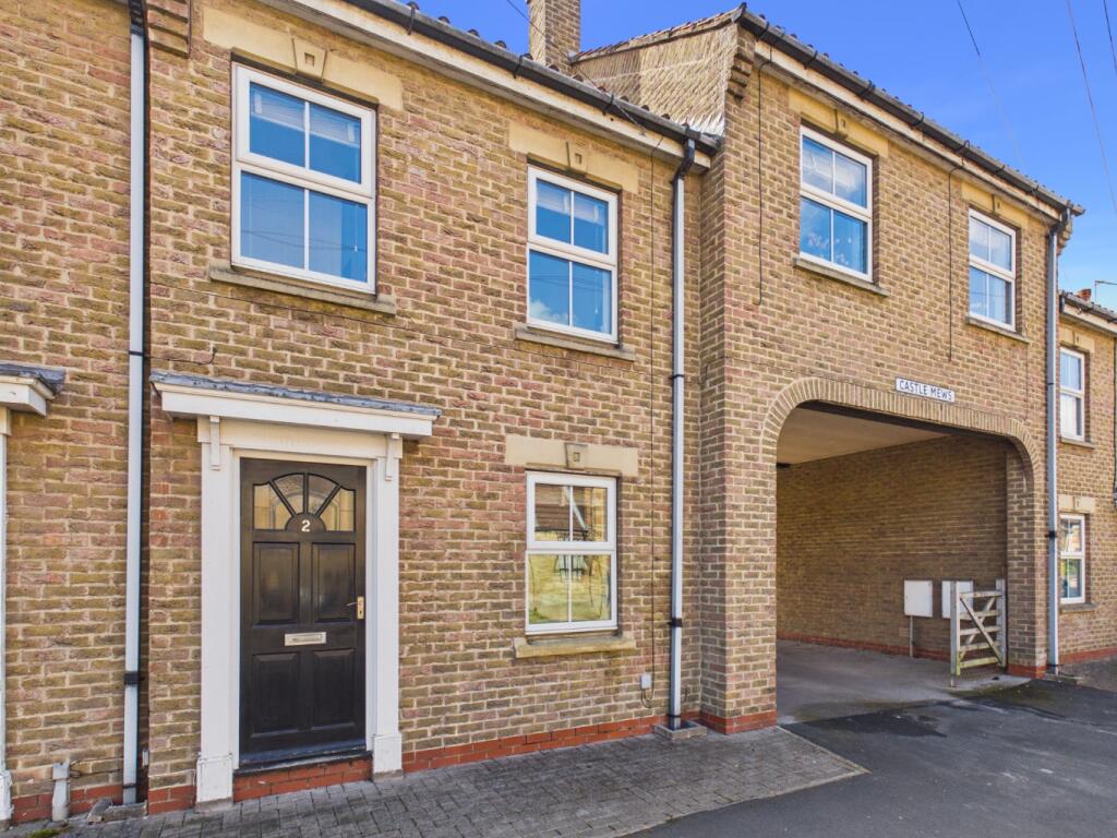 Main image of property: Castle Mews, West End, South Cave, HU15 2EY