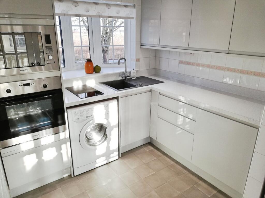 Main image of property: Standbridge Lane, Wakefield, West Yorkshire, WF2