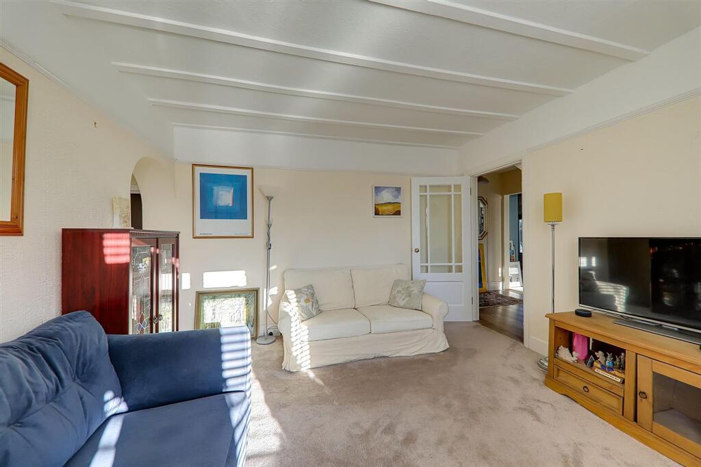 House in Brighton - View 5