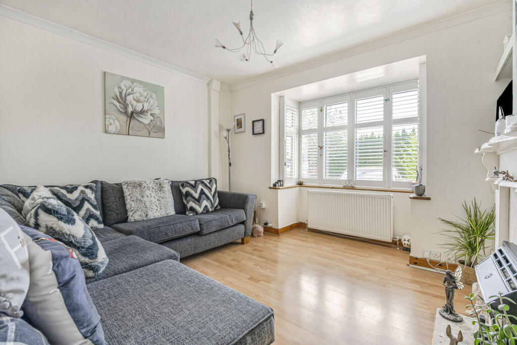 Hillside Road, Earley, RG6 photo 4