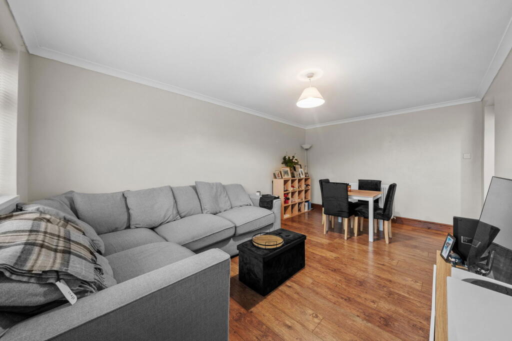 Apartment in London - View 3