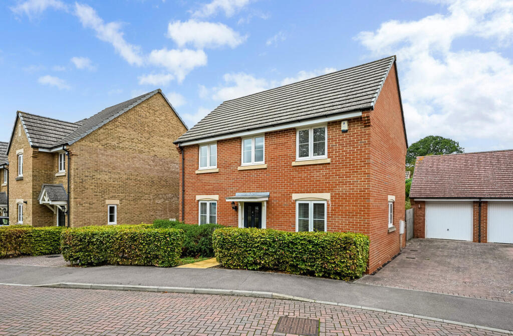 Main image of property: Rothschild Drive, Sarisbury Green, Southampton