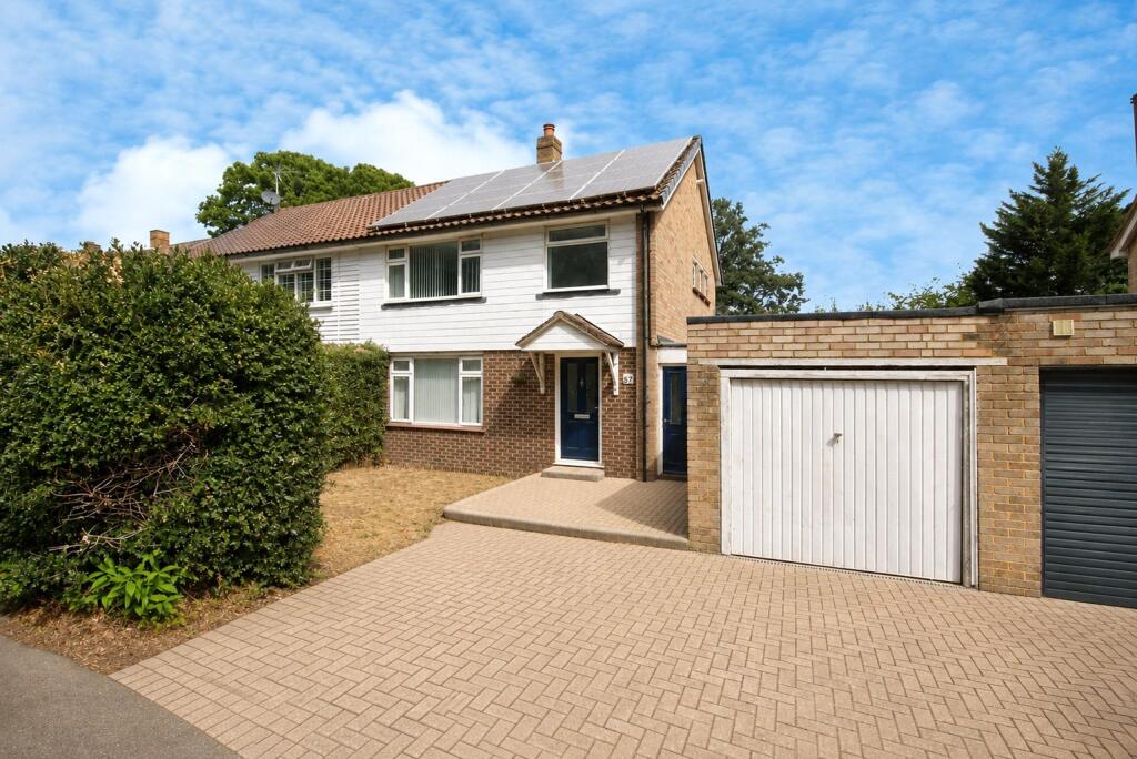Lily Hill Road, Bracknell, Berkshire, RG12