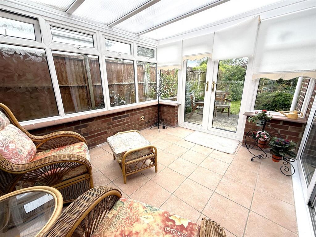 House in Melton, Bottesford - More