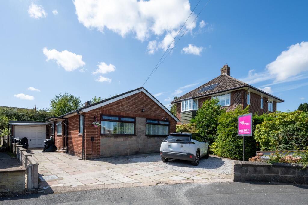 Main image of property: Courtfield, Ormskirk, L39