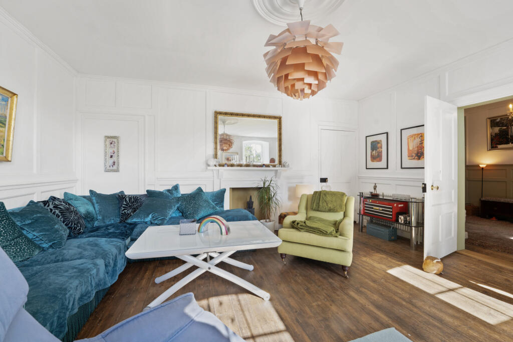 House in Tonbridge - View 5