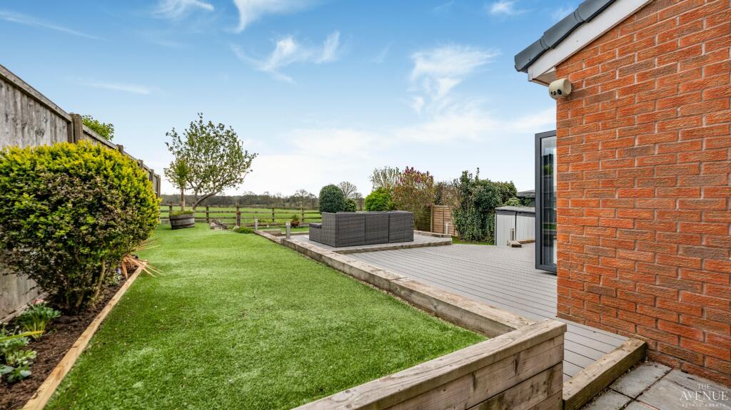 Additional image 40 of Gainsborough Drive, Tamworth, Staffordshire