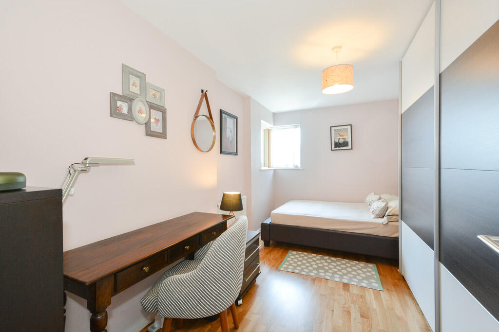 Apartment in London - View 5